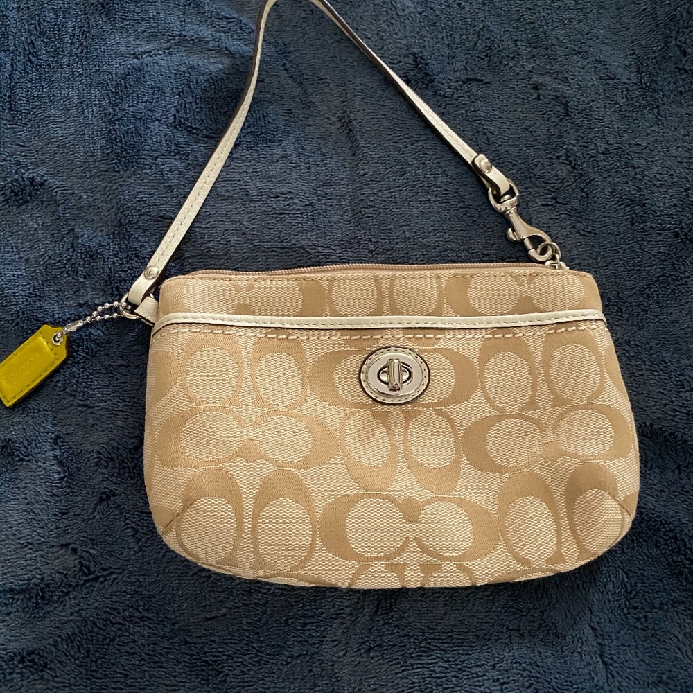 Coach Clutch/Wristlet